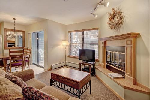 River Mtn Lodge E215D in Breckenridge, USA
