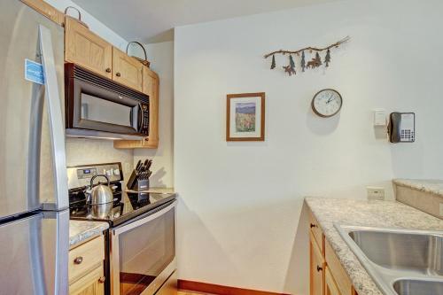 River Mtn Lodge W215C in Breckenridge, USA