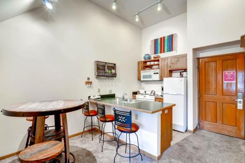 Black Bear 8078 in Keystone, USA