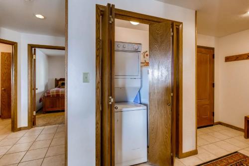View Of Mt Crested Butte And Lifts 2 Br Condo Condo - image 11