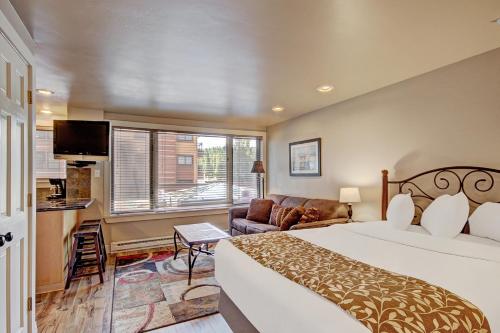 Village at Breck V4309 - image 2