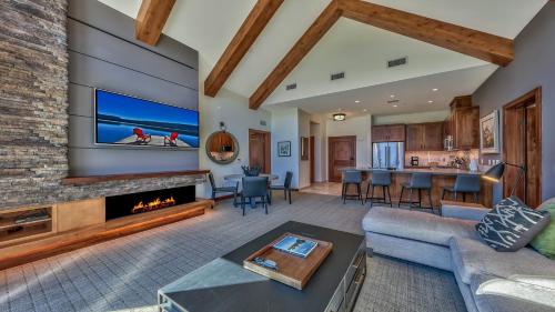 Luxury 2Br Residence Steps From Heavenly Village & Gondola Condo - image 7