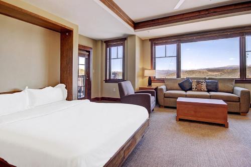 One Ski Hill Place S8414 in Breckenridge, USA