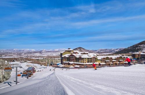 Grand Summit 701 - image 14