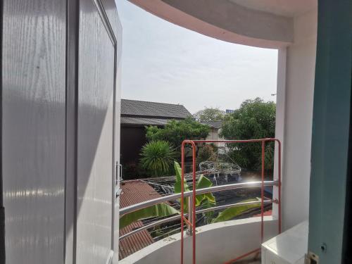 Arom Dee Apartment Khon Kaen in Nong Phai