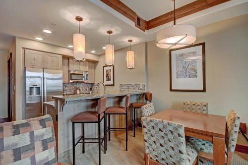 One Ski Hill Place S8103 in Breckenridge, USA