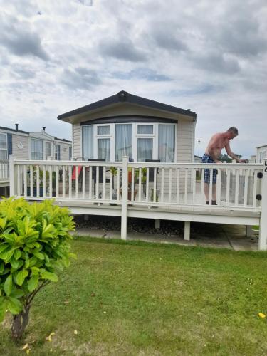 Millfield caravan site, caravan L6 Millfield caravan site, caravan L6