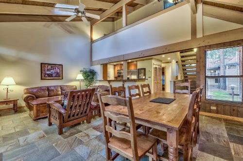 511 Pine Grove - image 10