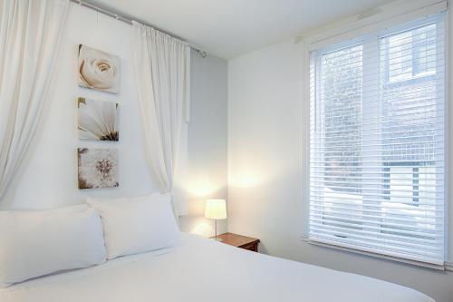 Two-Bedroom and Two-Bathroom Apartment – SJ201 image 5