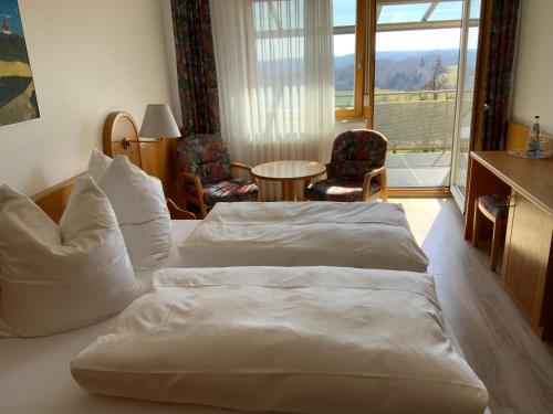Seadmed, Gasthaus Sonne in Muhlhausen im Tale
