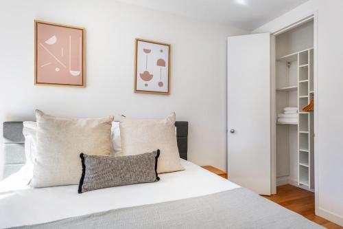 Sutton Place 2BR w Gym nr Rockefeller Plaza NYC-519, New York (photo 10)