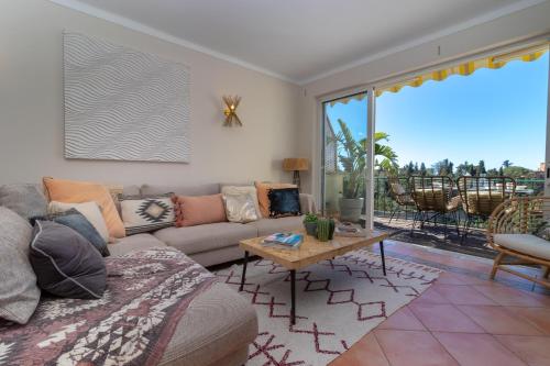 Front line Casa Emibella in Ferragudo - main image