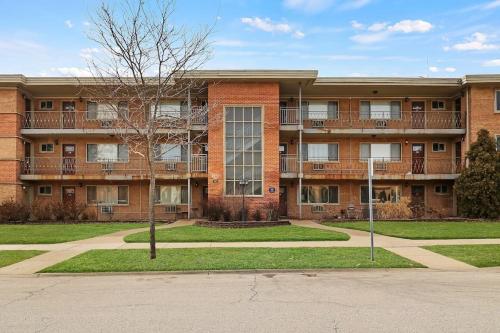 Calm & Cozy 1BR Apt in Arlington Heights - Salem 5A in 阿靈頓海茨