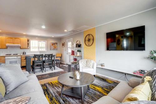 Laramie Vacation Rental 2 Mi to Downtown! in Laramie, USA