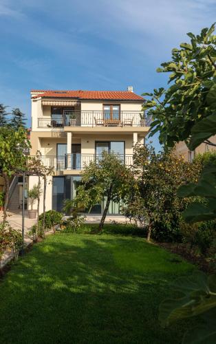 Apartments Morozin - image 3