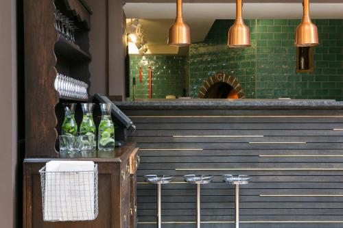 Bar/ Salón, The Elephant at the Market in Newbury