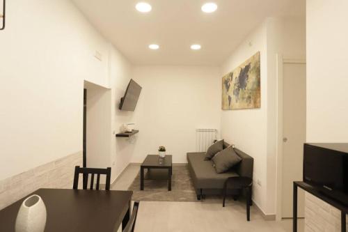 Three-Bedroom Apartment image 9
