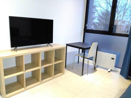 Studio sur jardin in Cachan