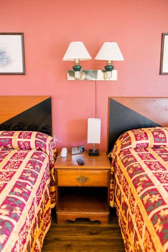 Exclusive Quarters – Cleveland, TN