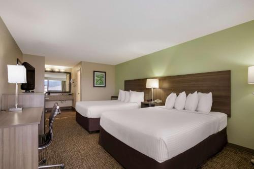Best Western Milton Inn - image 11