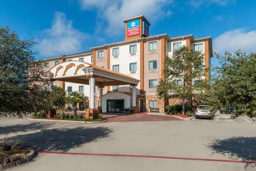 SureStay Plus Hotel by Best Western Near SeaWorld San Antonio