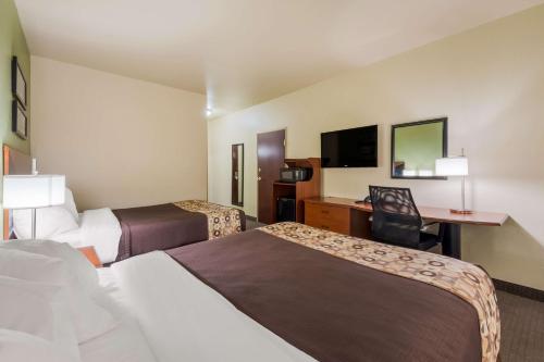 SureStay Plus Hotel by Best Western San Antonio SeaWorld