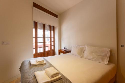  Garça Downtown Flats, Ferienwohnung in Porto