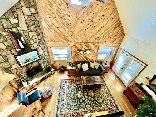 C13 - Forest View two bedroom, two bath Harbor North luxury loft cottage with private hot tub o Lake on Ouachita, Mount Ida (foto 5)