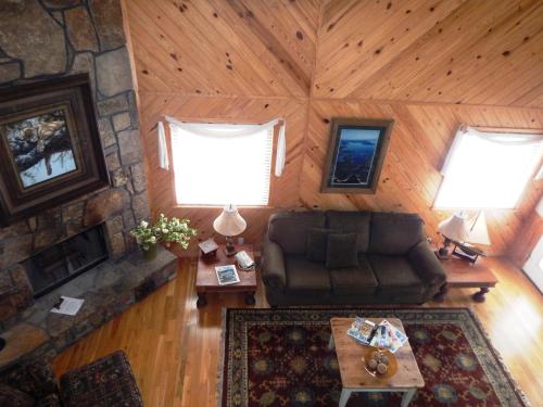 C12 - Luxury, loft, log-sided two bedroom Harbor North cottage on Lake Ouachita, Mount Ida (zdjęcie 6)