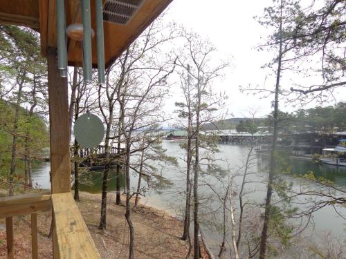 C23, Two bedroom, two bath log-sided, luxury Harbor North cottage with hot tub cottage, Mount Ida (fotografie 9)