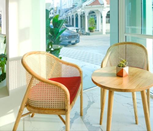 Facilities, Hotel Midtown Ratsada near Monkey Hill