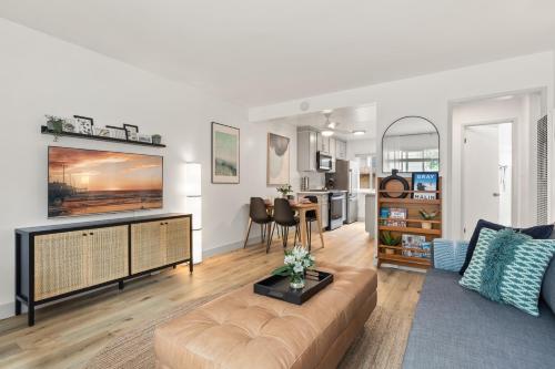 Central Apartment in a Hip Walkable Neighborhood NRP23-01143 in Long Beach, USA
