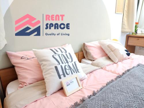 Bed, Ixora Coliving Lifestyle Homestay near Multimedia University