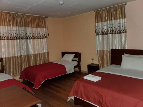 Triple Room room in Hostal Bolívar Inn