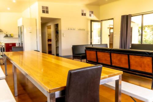 Bellarine Lodge Sleeps 30