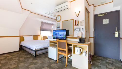 room detail thumbnail 1