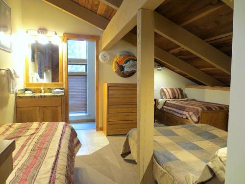 Two-Bedroom Apartment image 8