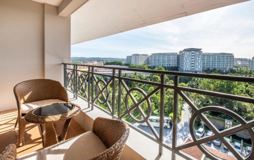 room detail thumbnail 1