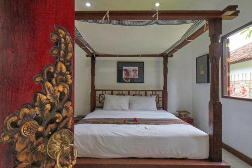 Rumah Paros & Gallery