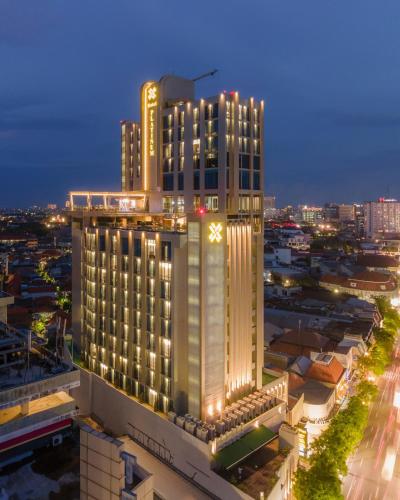 エントランス（玄関）, ホテル プラティナム トゥンジュンガン スラバヤ (Hotel Platinum Tunjungan Surabaya) in スラバヤ
