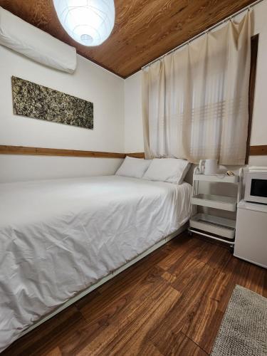 Hostel JL in Chung-jeong in Mapo