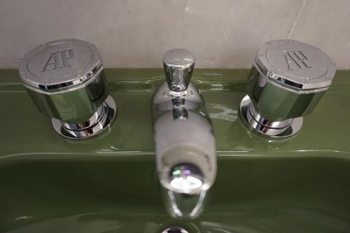 Deluxe Double Room with Canal View image 1