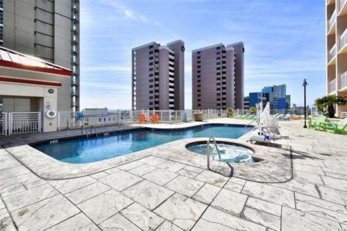 Breathtaking 2BR Condo w Floor-to-Ceiling Windows Overlooking Ocean - main image