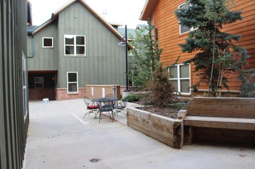 B-1 Bears Den Condo in Frisco, USA
