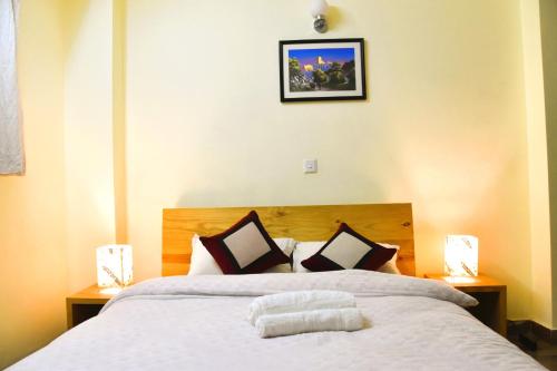 Tanani Newa Home, Patan