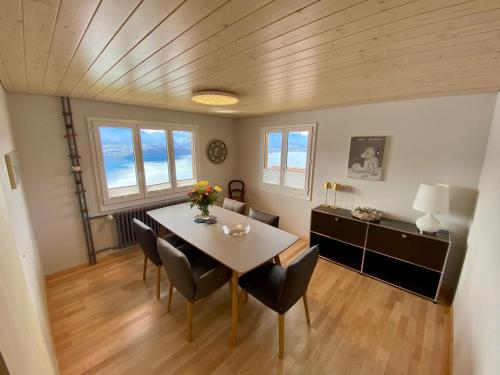 Otium - Romantic chalet with best lake view - image 4