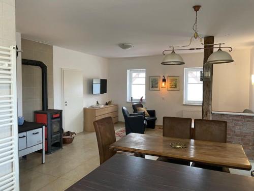 Charmante Ferienwohnung in idyllischer Lage in 耶費爾