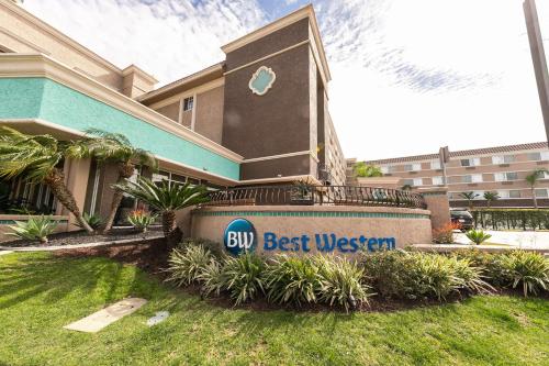 Best Western Inn & Suites San Diego Zoo -SeaWorld Area