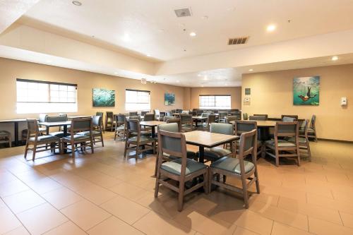 Best Western Inn & Suites San Diego - Zoo/SeaWorld Area 