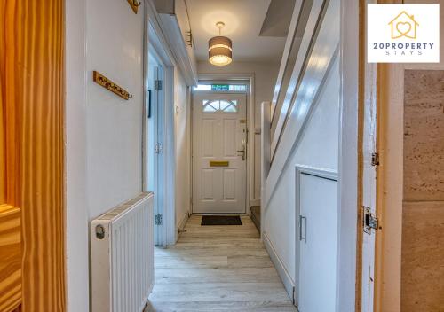 زوايا من الفندق, Bath's Best House By 20Property Stays Short Lets & Serviced Accommodation in Priston Village